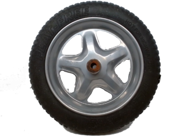 Wheelbarrow Wheel 16\'\' Flat Free Spoked 5/8 Shaft\